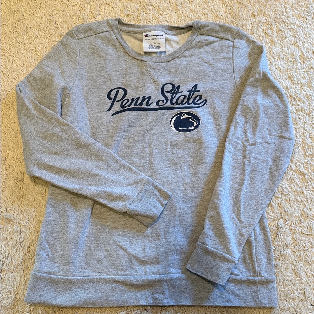 Champion womensPenn State Heather Gray Crewneck size XL
